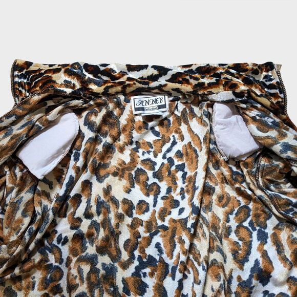 Vintage Anney Leopard Print Jacket Womens L Velour Mob Wife Grandmacore Animal - Picture 3 of 8